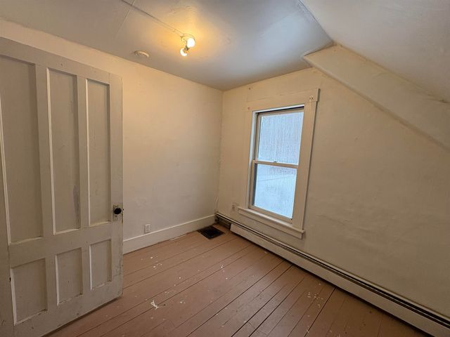 194 Charles Street, Lyndon, VT 05851