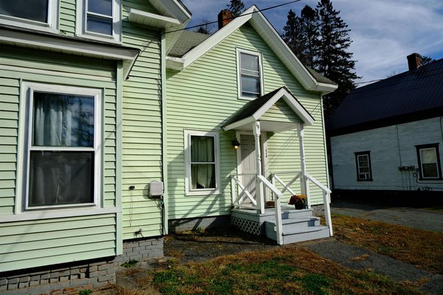 194 Charles Street, Lyndon, VT 05851