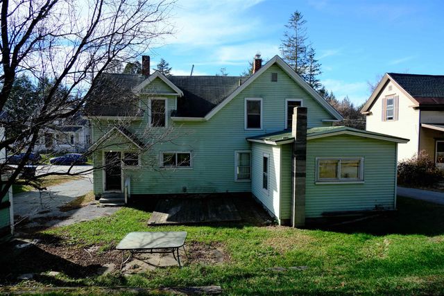 194 Charles Street, Lyndon, VT 05851