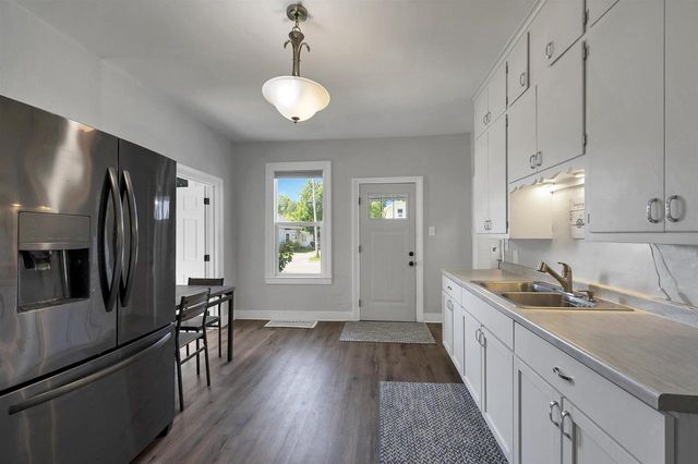 1179 DOTY STREET, Green Bay, WI 54301