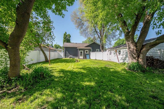 1179 DOTY STREET, Green Bay, WI 54301