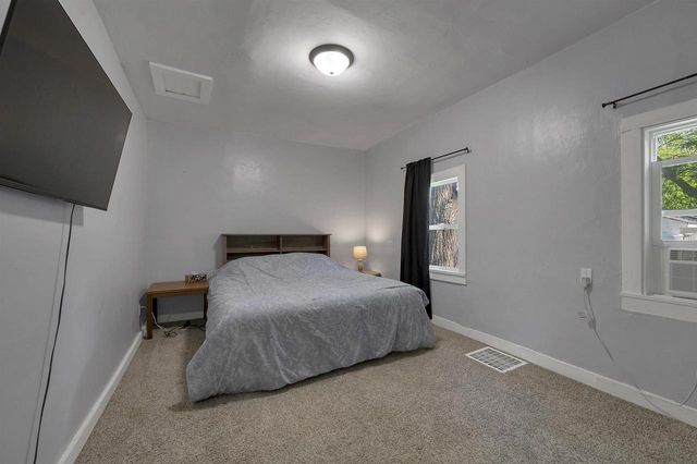 1179 DOTY STREET, Green Bay, WI 54301