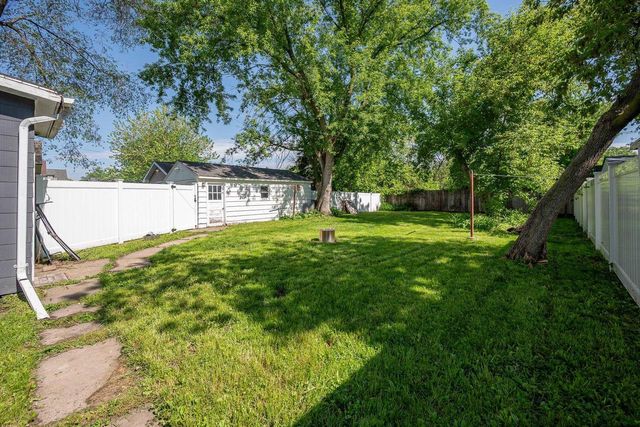 1179 DOTY STREET, Green Bay, WI 54301