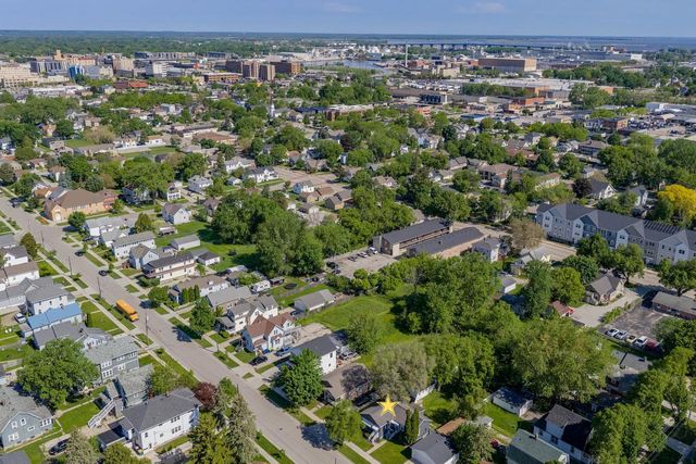 1179 DOTY STREET, Green Bay, WI 54301