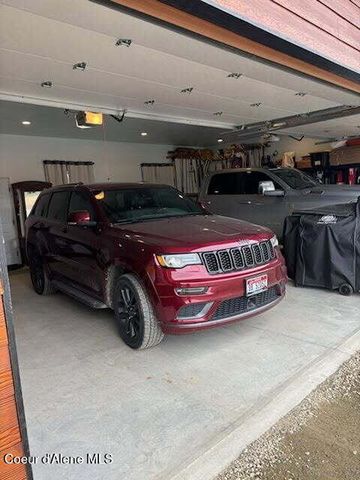 86 Nuthatch LN, Moyie Springs, ID 83845