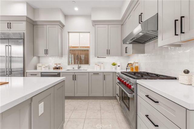 147 Fairgreen, Irvine, CA 92618