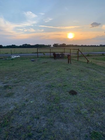 10658 County Road 350, Terrell, TX 75160