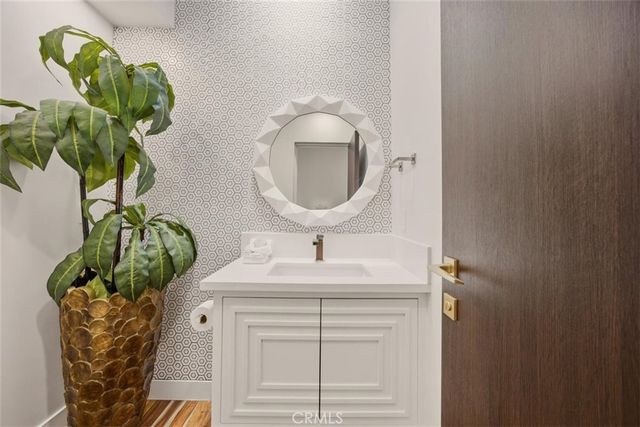 1325 Via Gabriel, Palos Verdes Estates, CA 90274