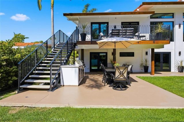 1325 Via Gabriel, Palos Verdes Estates, CA 90274