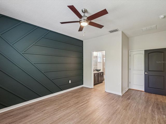 11525 SOUTHERN CREEK DRIVE, Gibsonton, FL 33534