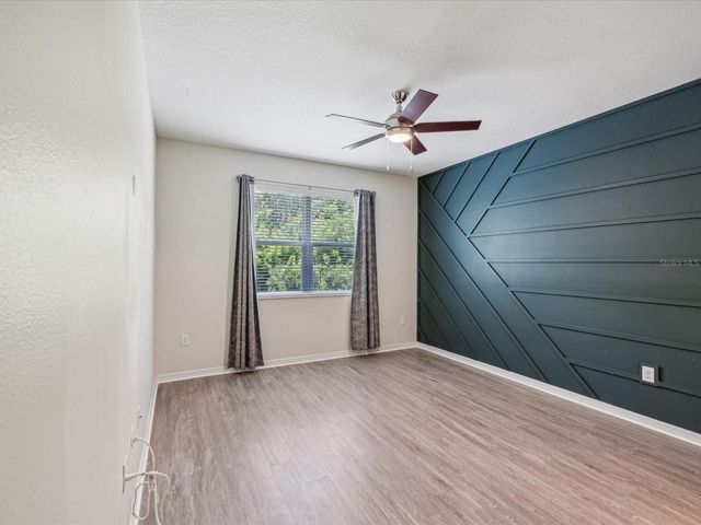 11525 SOUTHERN CREEK DRIVE, Gibsonton, FL 33534