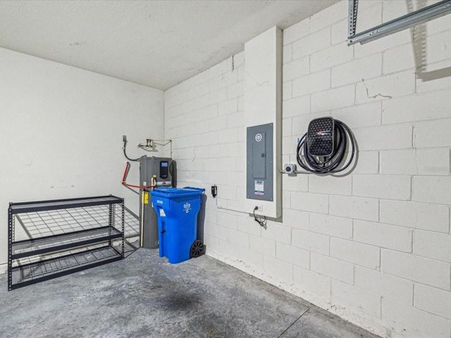 11525 SOUTHERN CREEK DRIVE, Gibsonton, FL 33534