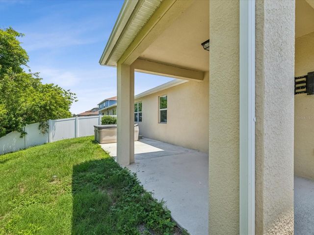 11525 SOUTHERN CREEK DRIVE, Gibsonton, FL 33534