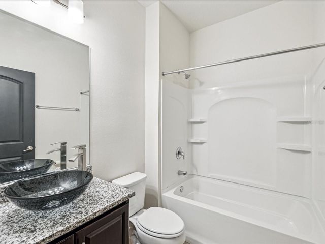 11525 SOUTHERN CREEK DRIVE, Gibsonton, FL 33534