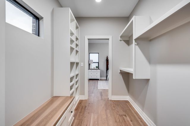 1613 W Rockhill Pl, Andover, KS 67002