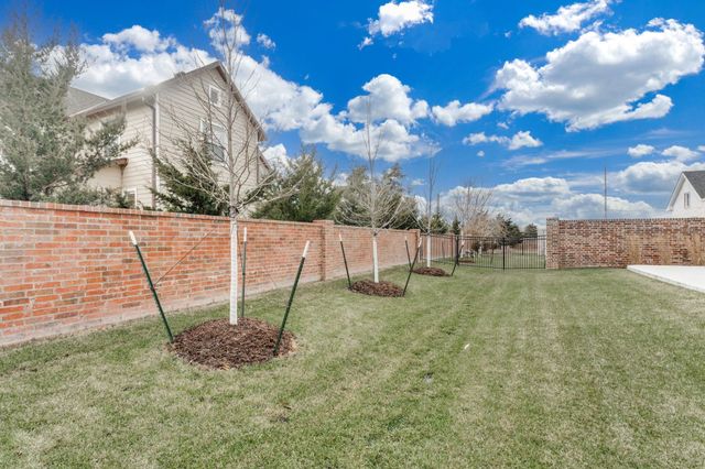 1613 W Rockhill Pl, Andover, KS 67002