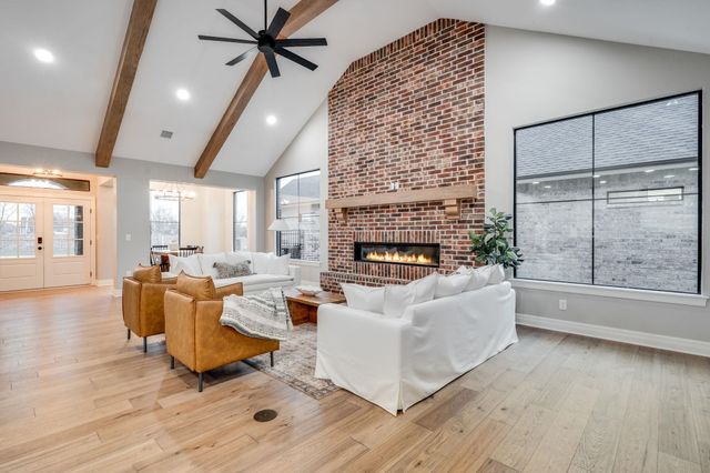 1613 W Rockhill Pl, Andover, KS 67002