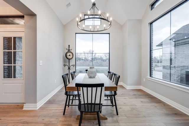 1613 W Rockhill Pl, Andover, KS 67002