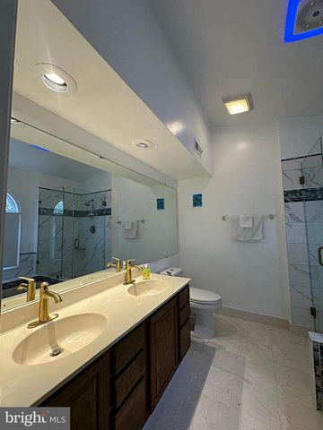 6046 JOUST LN, Alexandria, VA 22315