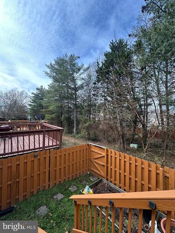 6046 JOUST LN, Alexandria, VA 22315