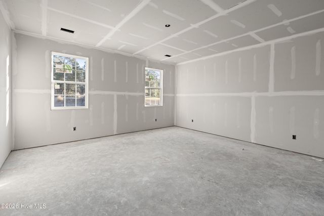 136 S Middleton Drive NW, Calabash, NC 28467