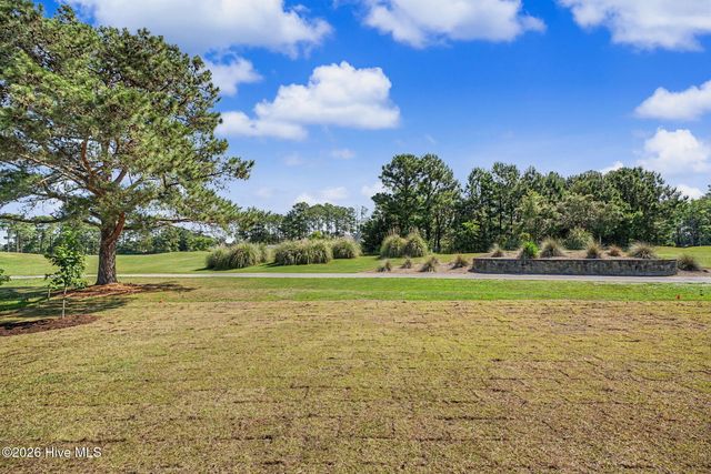 136 S Middleton Drive NW, Calabash, NC 28467