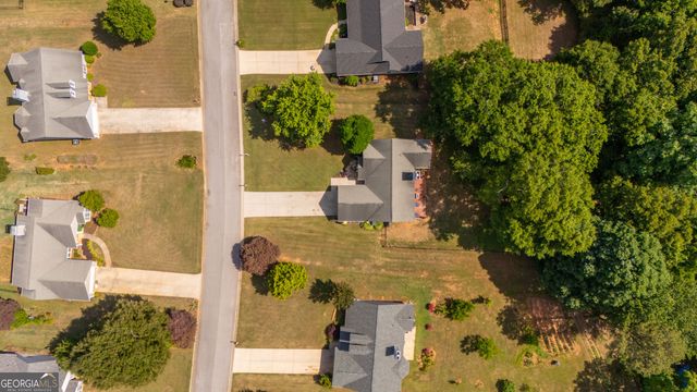 327 Tallassee Lane, Statham, GA 30666