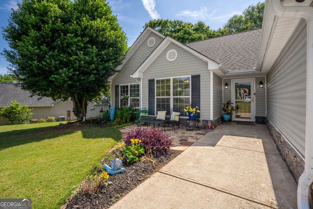 327 Tallassee Lane, Statham, GA 30666