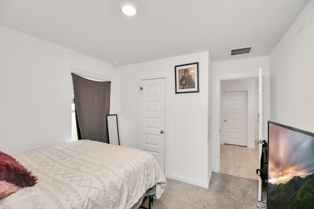 1674 Westway Drive, Fresno, TX 77545