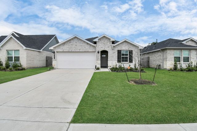 1674 Westway Drive, Fresno, TX 77545