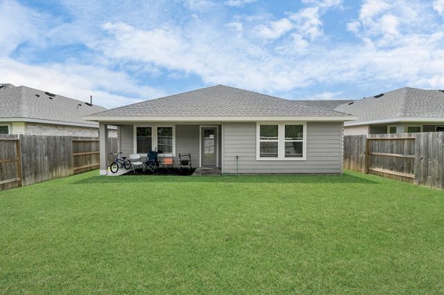 1674 Westway Drive, Fresno, TX 77545