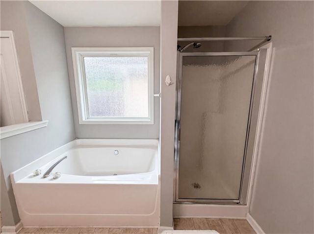 2559 Oakleaf Ridge, Lithonia, GA 30058