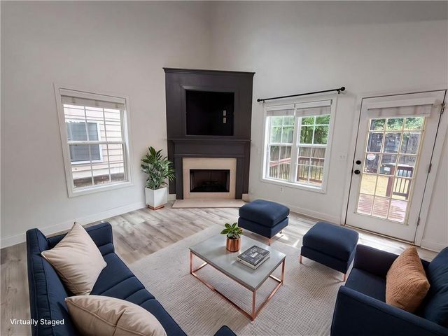 2559 Oakleaf Ridge, Lithonia, GA 30058