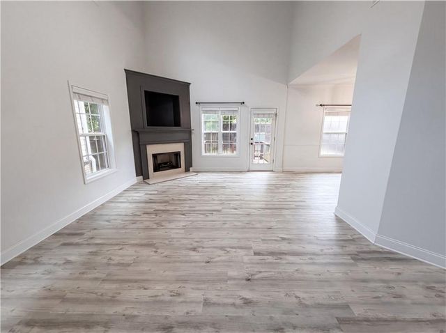 2559 Oakleaf Ridge, Lithonia, GA 30058