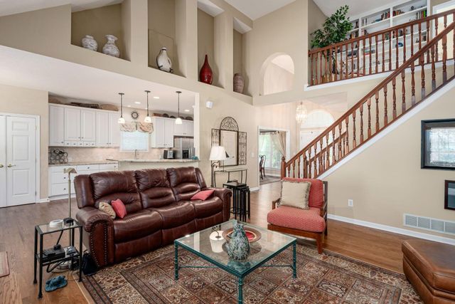 6218 Muirloch Court N, Dublin, OH 43017