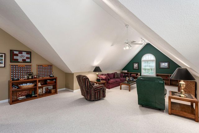 6218 Muirloch Court N, Dublin, OH 43017