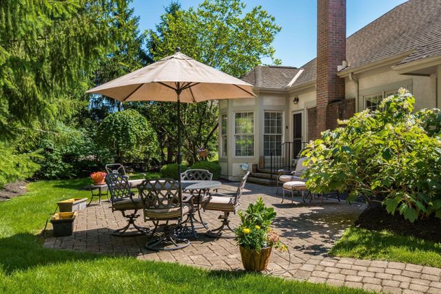 6218 Muirloch Court N, Dublin, OH 43017