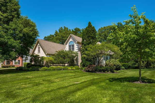 6218 Muirloch Court N, Dublin, OH 43017