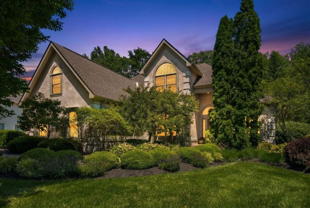6218 Muirloch Court N, Dublin, OH 43017