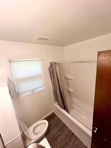 1107 57th Avenue N, Brooklyn Center, MN 55430