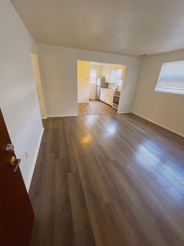 1107 57th Avenue N, Brooklyn Center, MN 55430