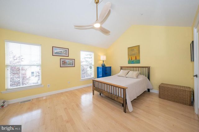 111 MERION AVE, West Conshohocken, PA 19428