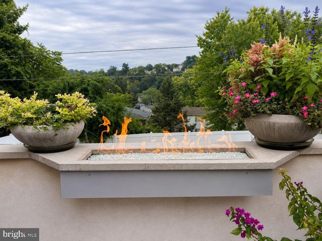 111 MERION AVE, West Conshohocken, PA 19428