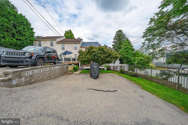 111 MERION AVE, West Conshohocken, PA 19428