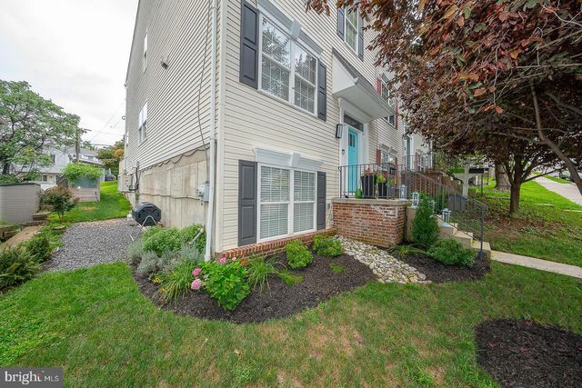 111 MERION AVE, West Conshohocken, PA 19428
