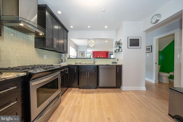 111 MERION AVE, West Conshohocken, PA 19428