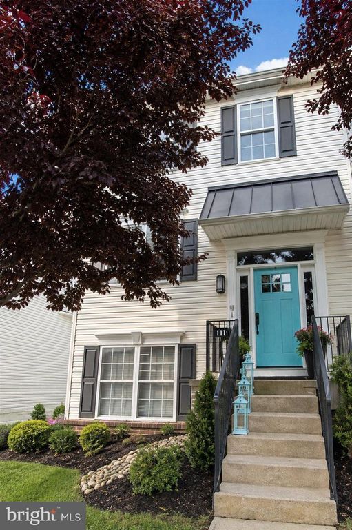 111 MERION AVE, West Conshohocken, PA 19428