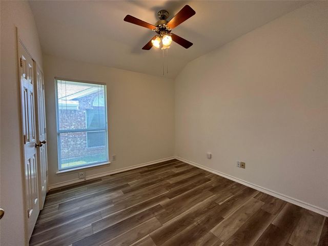 4133 Boulder Park Drive, Fort Worth, TX 76040