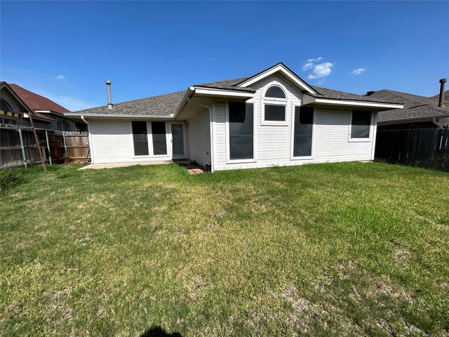 4133 Boulder Park Drive, Fort Worth, TX 76040