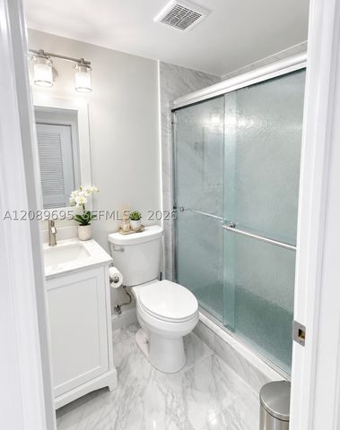 18155 SW 138th Pl, Miami, FL 33177